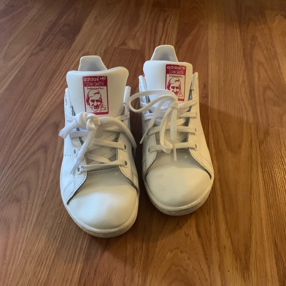 Girls Stan Smith’s Adidas